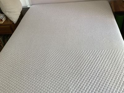 Queen Casper Snow Mattress