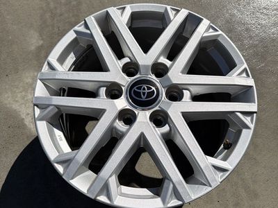 Toyot Tundra Wheels 6x5.5