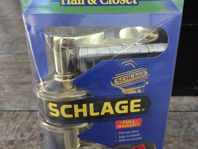 Schlage Accent Passage (Hall Closet) Lever - no lock - Brass - Right hand
