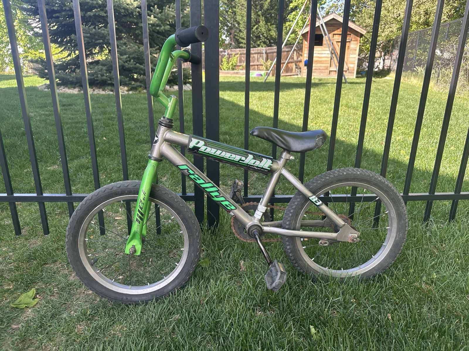 Kids bike 16” tires