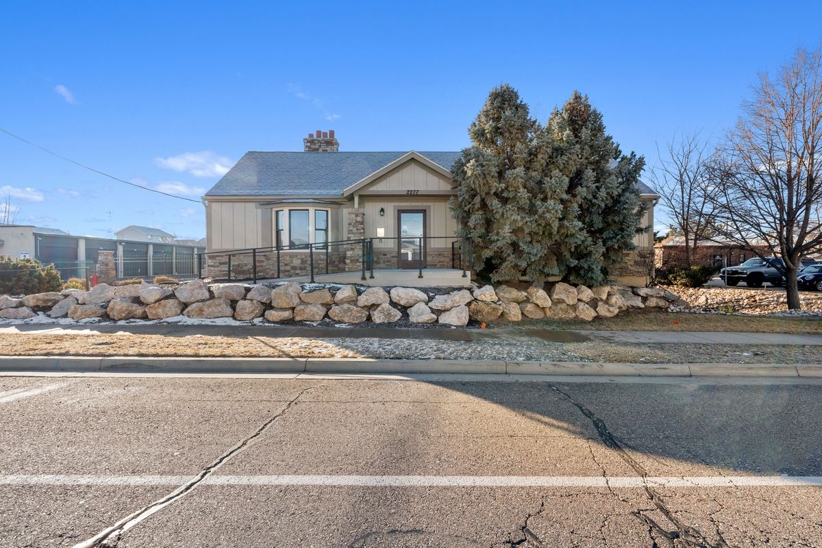 Private Office Suite | Move-In Ready | Utilities Included | Clinton/Roy Area