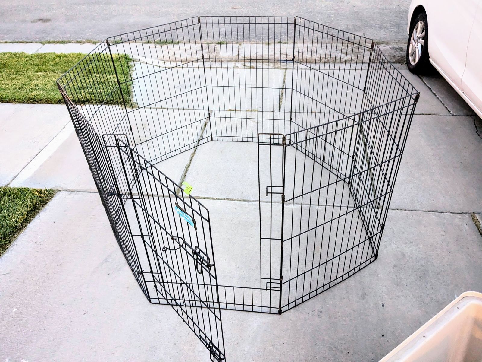 8 Panel Pet Exercise/playPen