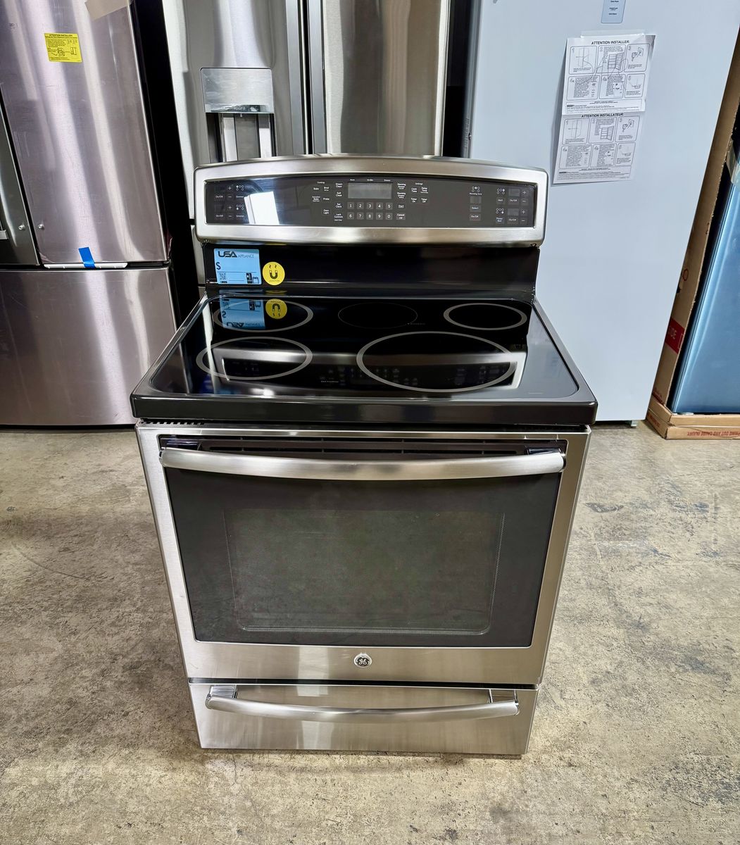 GE INDUCTION RANGE WITH SELF CLEAN