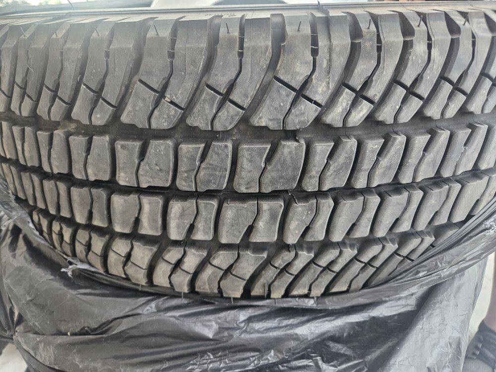 245/75 R17 DRW Tires