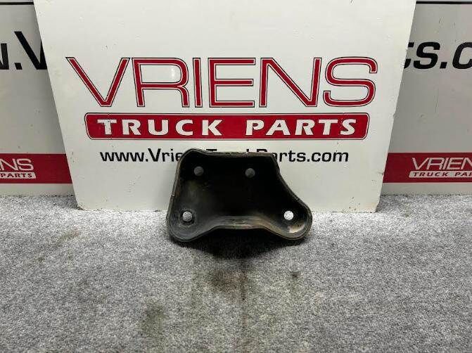 Freightliner Left Bracket