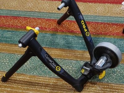 CycleOps SuperMagneto Pro Bike Trainer