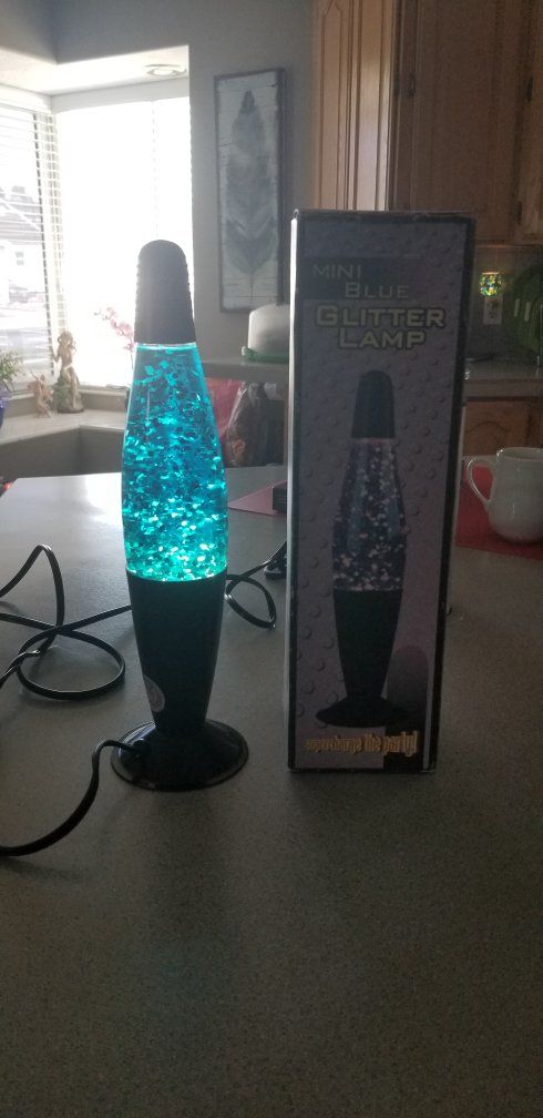 Glitter lava lamp