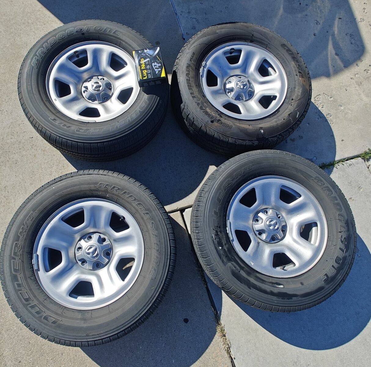 2022 ram steel wheel set 275/65r18