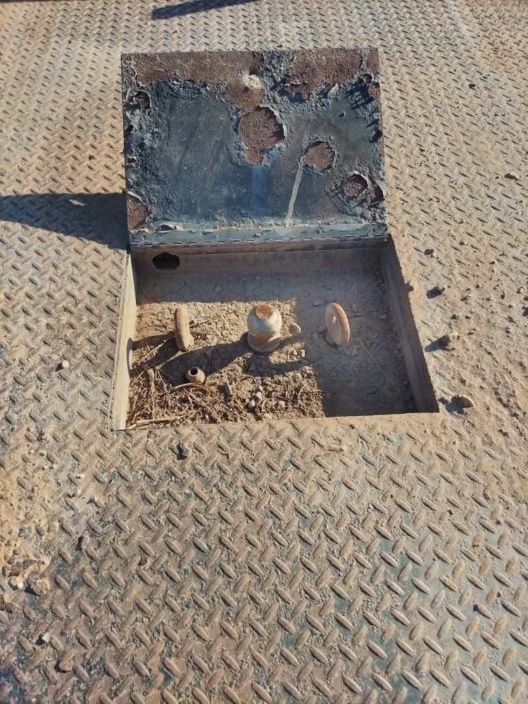 Main image 3