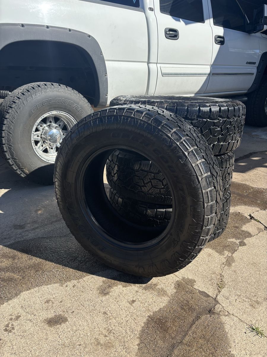 TOYO TIRE OPEN COUNTRY A/T III 275/65R18