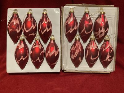 Vintage Teardrop Glass Ornaments Deep Red Base With Marble Swirl Like New 2 Sets