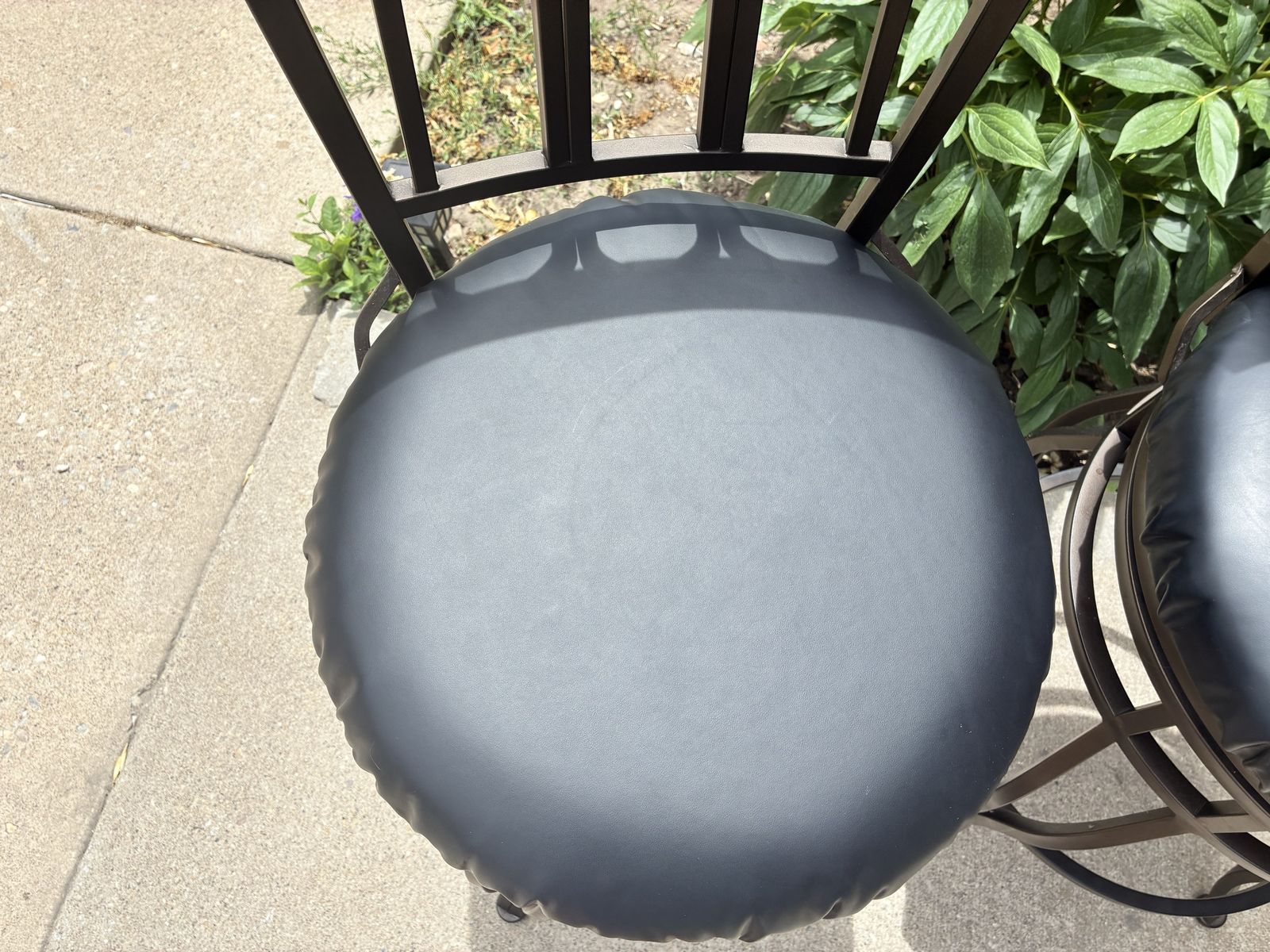 Main image 6