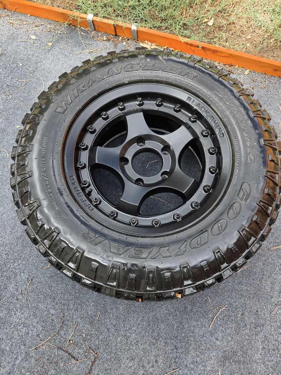 Goodyear Wrangler Tire/Wheel