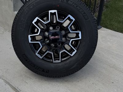 GMC Sierra 3500 Rims and Tires 275/70R18 Michelin AT2 Load E New