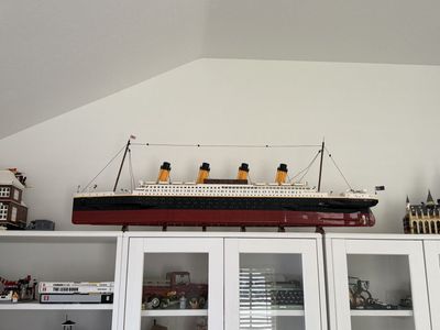 LEGO Titanic Set 10294 - Complete/Assembled