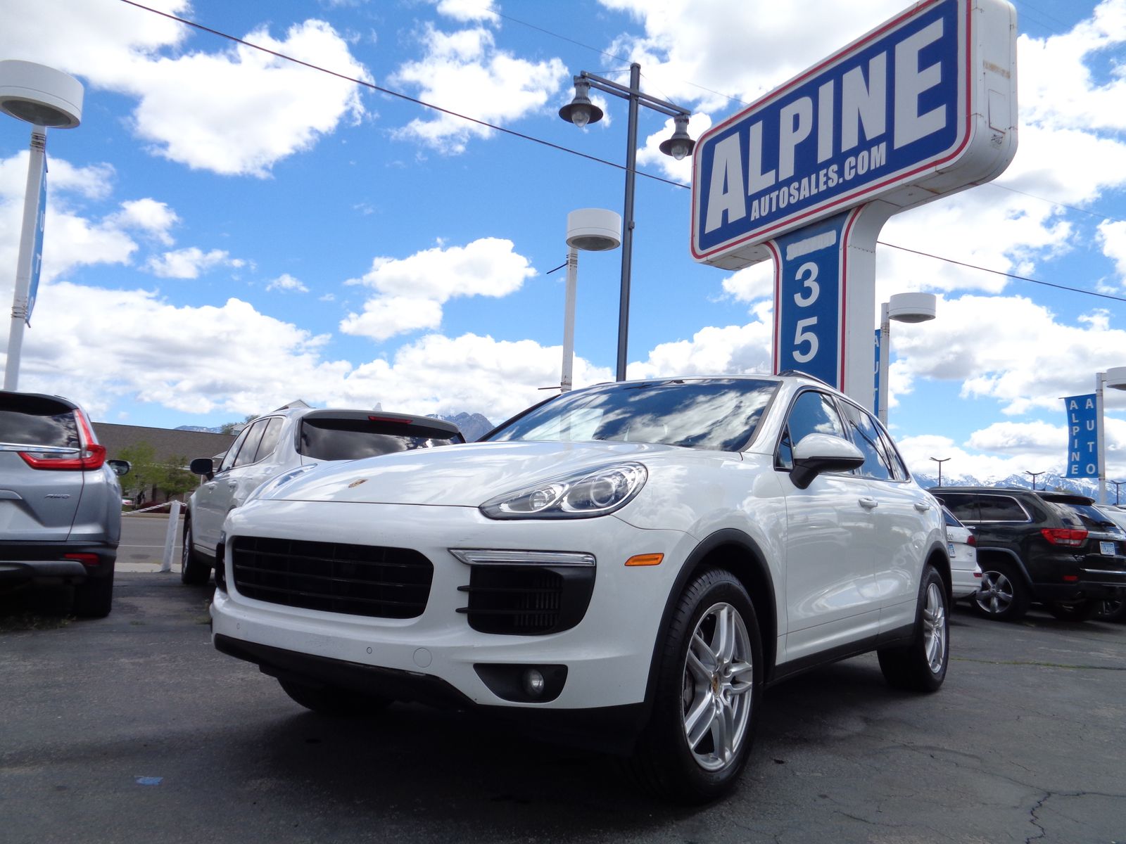 2016 PORSCHE CAYENNE S