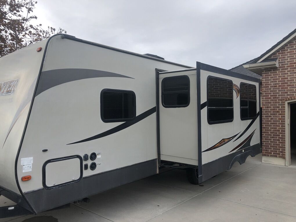 2016 Keystone Sprinter, Campfire Edition