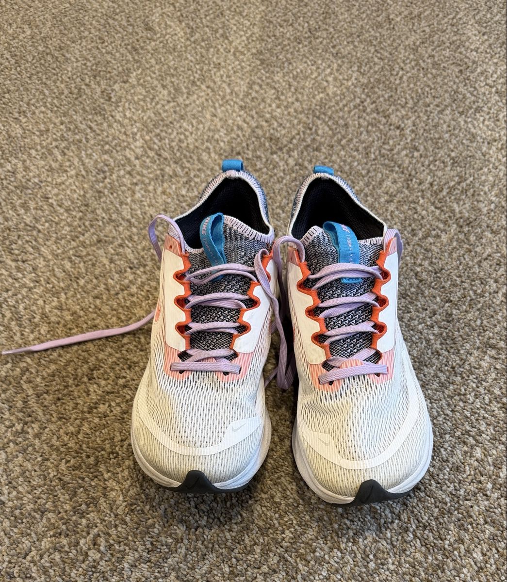 Women’s Nike shoes