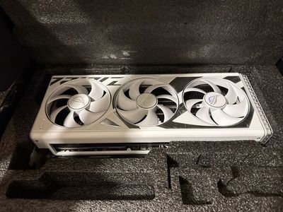 GeForce RTX 4090 24GB GDDR6X White OC Edition