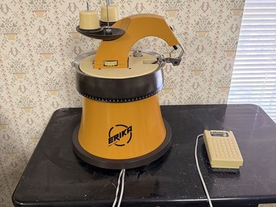 Vintage Erika Defendi Italian Knitting Linker Machine – Working – Made in Italy