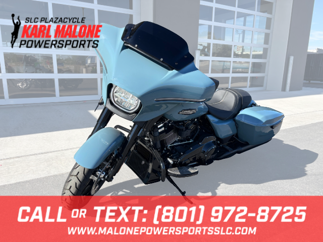 2024 Harley-Davidson® Street Glide Billiard Gray