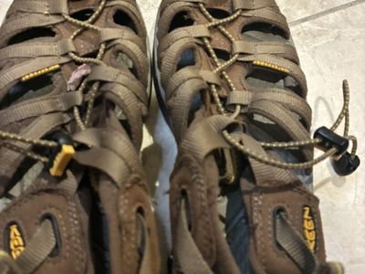Keen hiking sandals size 8.5 ladies