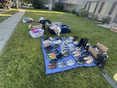 Yard Sale - Clothes, Shoes, Books, Sports Gear, Toys, Antiques, Decor, Art Supplies, Kitchenware