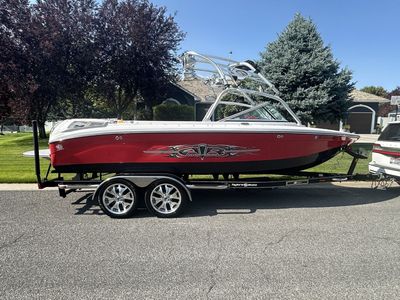 2006 SANTE 220 Air Nautique Ski Wakeboard Boat with Tandem Axle Trailer
