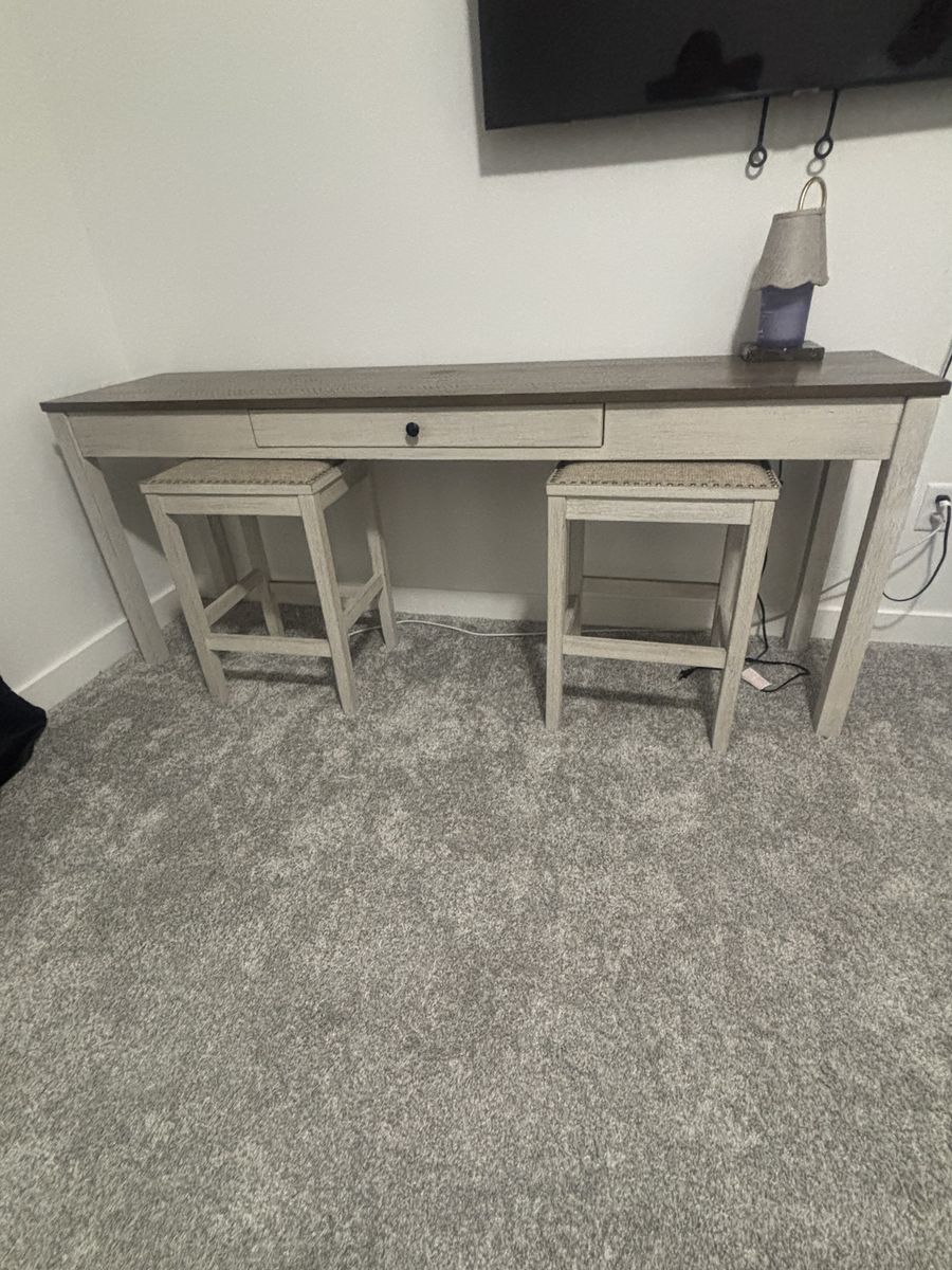 Desk