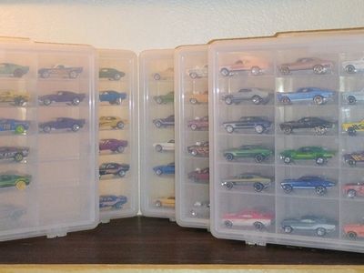 Hot Wheels '65 - '70 Chevelle, '70 Ford Maverick & Boulevard Bruiser