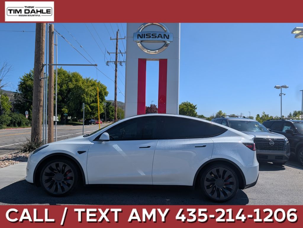 2023 Tesla Model Y Performance