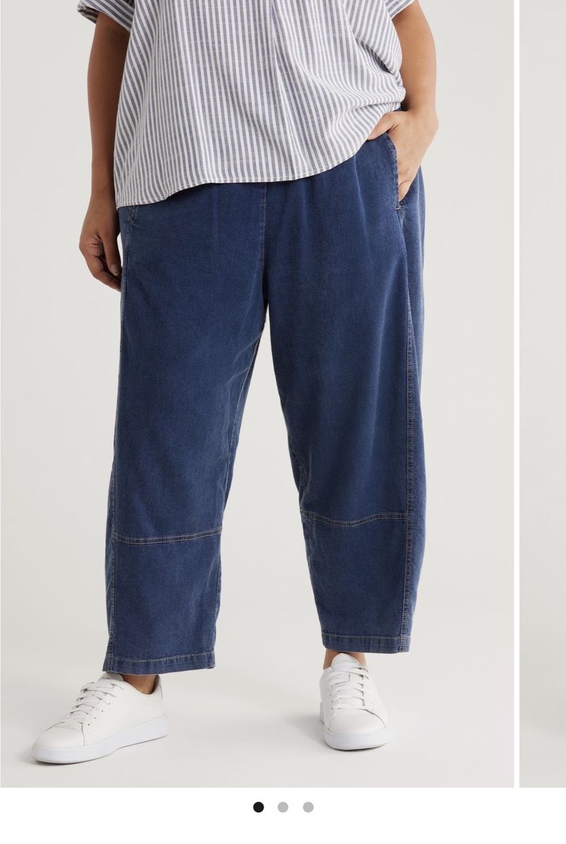 Max Studio London Women's Size 1X Denim Elastic Waist Barrel Leg Trousers