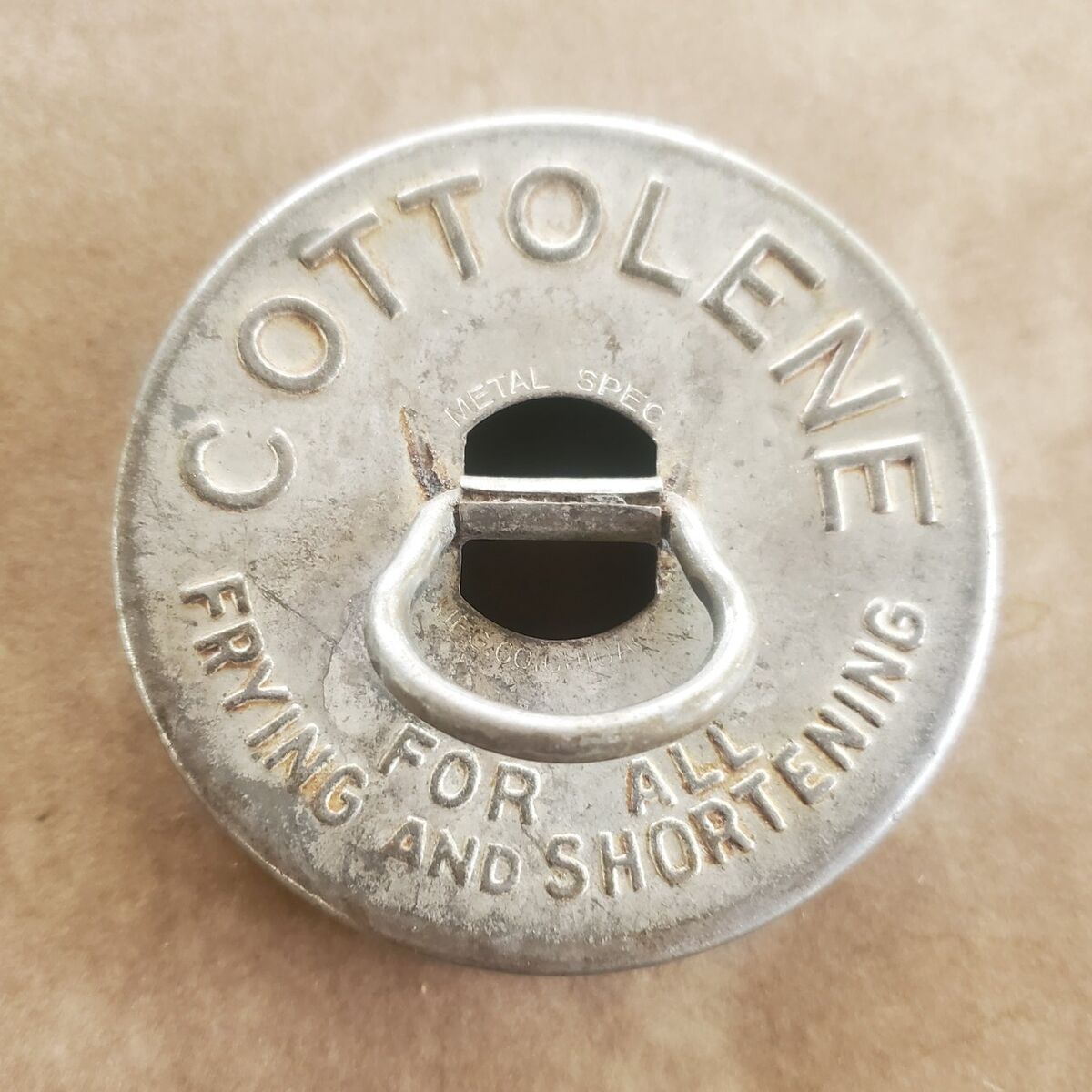 Vintage Cottolene metal cutter
