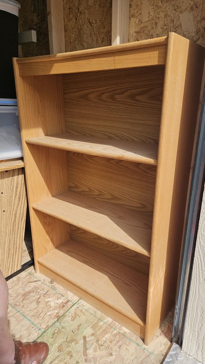 bookshelf