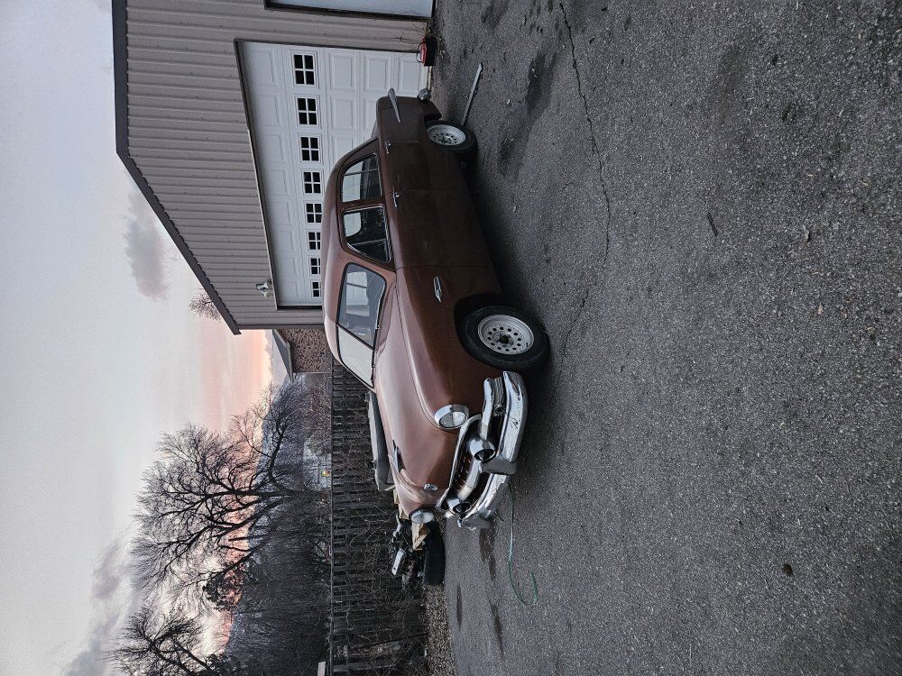 1951 ford custom deluxe 4 door
