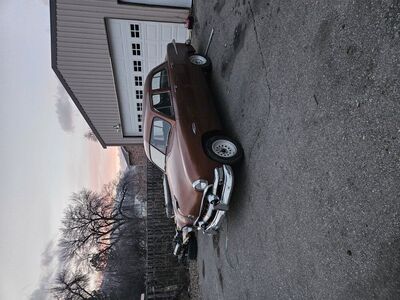1951 ford custom deluxe 4 door