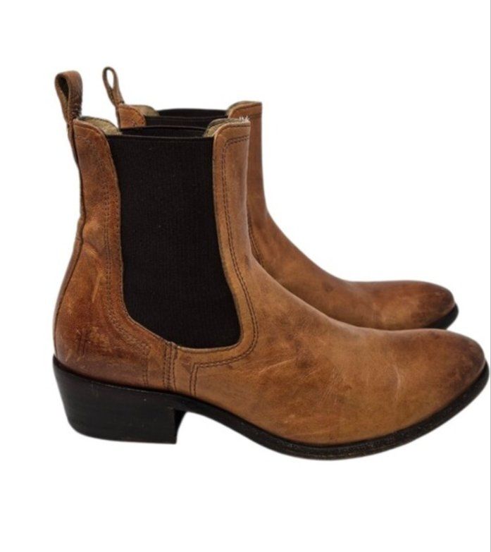 Frye Carson Chelsea Pull On Leather Boots Cognac & Dark Brown Women's 7.5