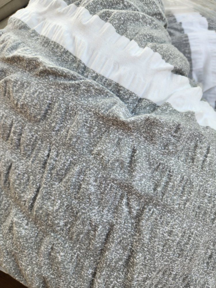 COLLEGE BOUND ALERT - Gray and White Textured Stripe Twin XL Bedding Comforter