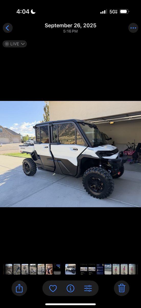 26 Canam Defender HD11