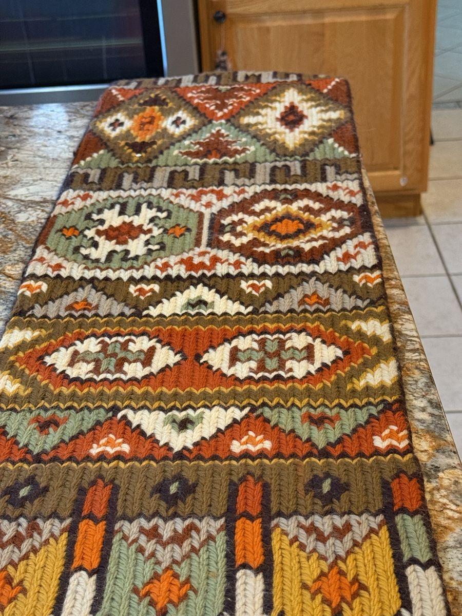 Rustic Southwestern Woven Pattern Table Runner / Small Rug - Earth Tones