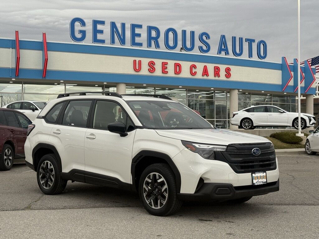 2025 Subaru Forester Base