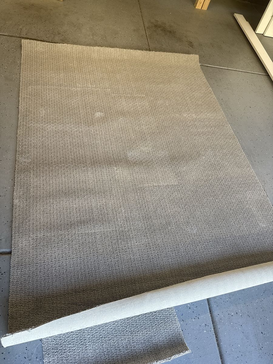 6x8 carpet scrap
