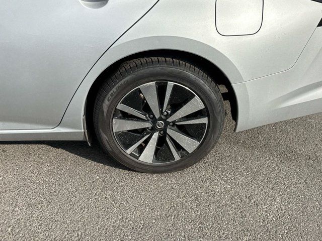 Main image 7