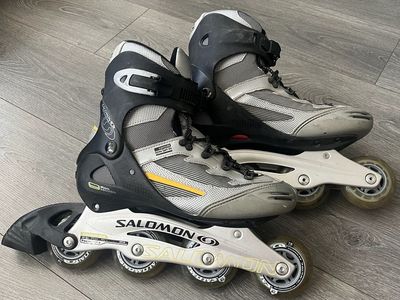 Salomon Inline Skates - Women's Size 9 - Rollerblades