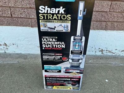 Shark Stratos Powered Lift-Away Upright Vacuum