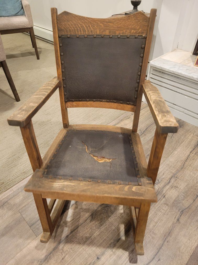 Antique American Arts & Crafts / Mission Oak Rocking Chair