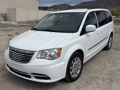 2015 CHRYSLER TOWN AND COUNTRY Touring