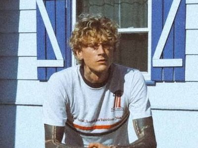 MGK!!!!!!!!!!!!!!!!!!!!!!!!!!!!
