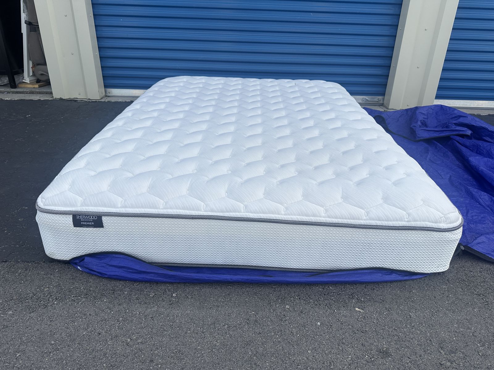Queen Hardly Used Sherwood Bedding Mattress