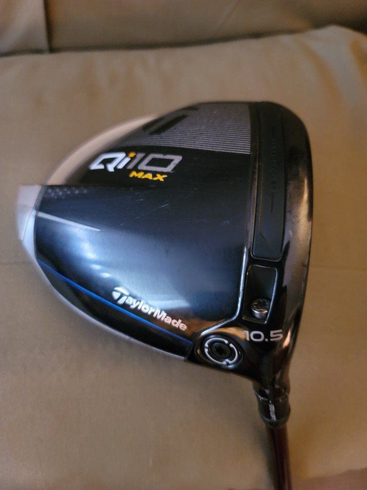 Qi10 MAX Driver 10.5° Reg or Sen Flex